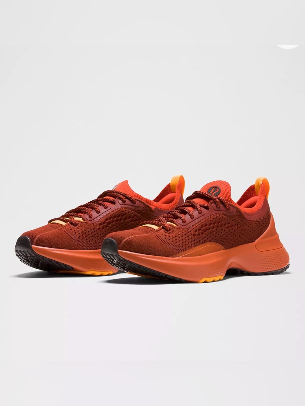 Lululemon Women's Chargefeel 3 Workout Shoe orange red 8.5 EUC running